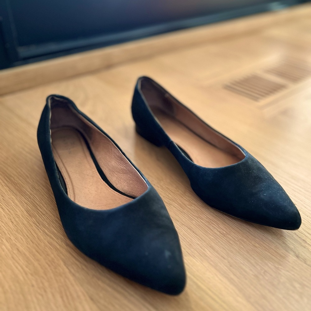 Black flats - great for work, dress or casual.